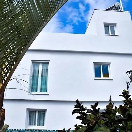 Ballesteros Place Sunset A Apartamento *